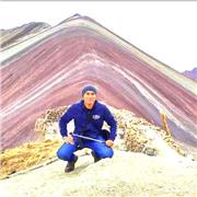 Ingeniero, con experiencia dictando clases a niños y jóvenes, en forma presencial y virtual.